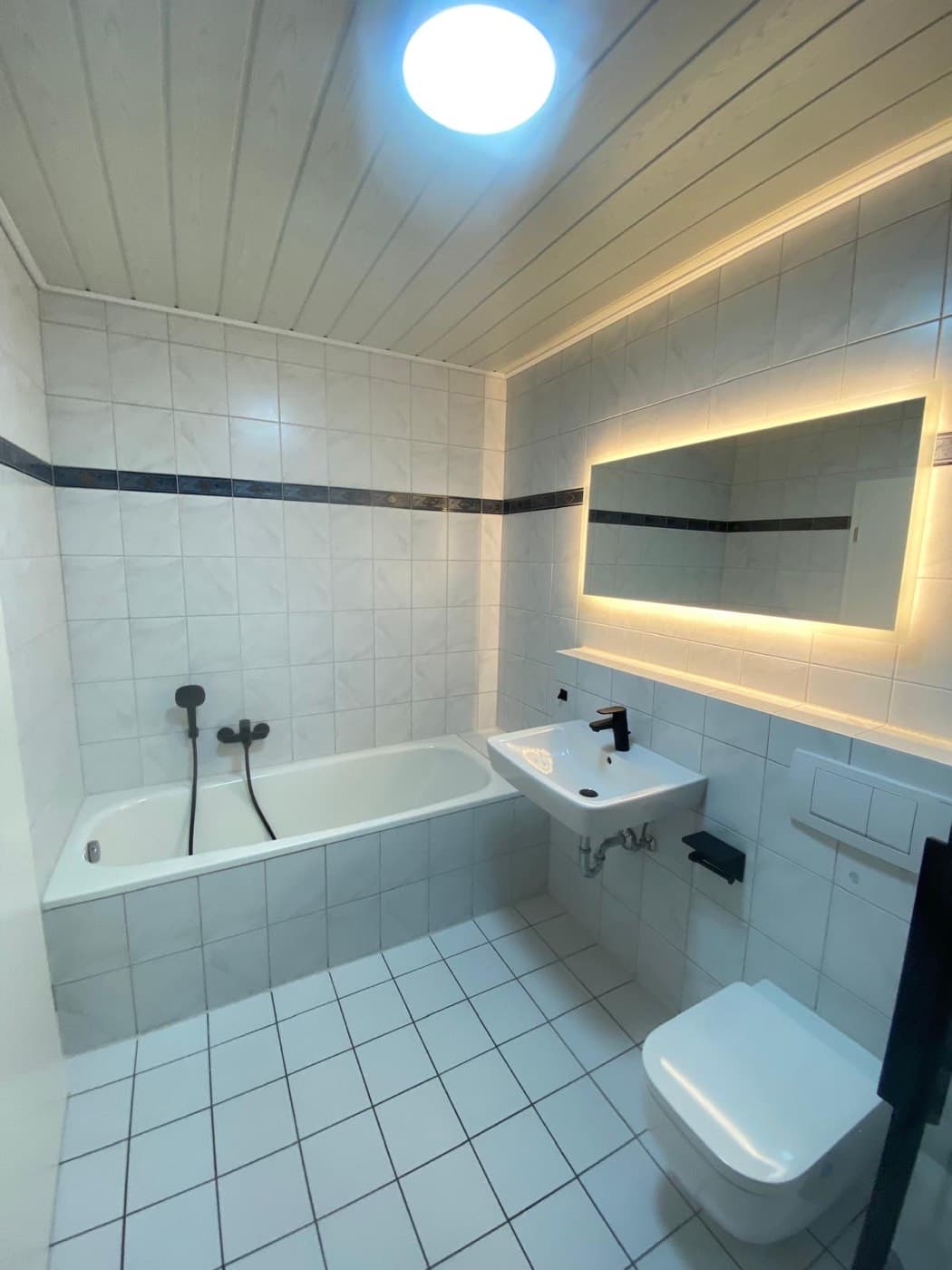 Appartement T3 rénové avec parking à Rheine — photo 9