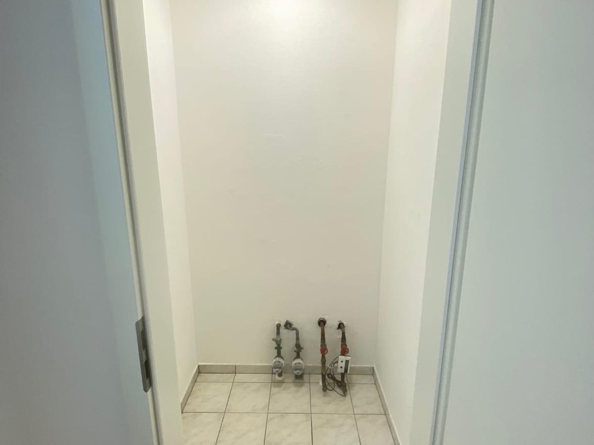 Appartement T3 rénové avec parking à Rheine — photo 4